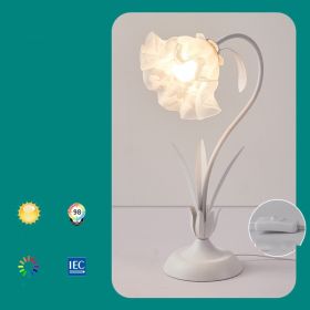 Bedside Flower Minimalist Creative Lily Of The Valley Flower Desk Lamp (Option: White-Three tone light-220V US)